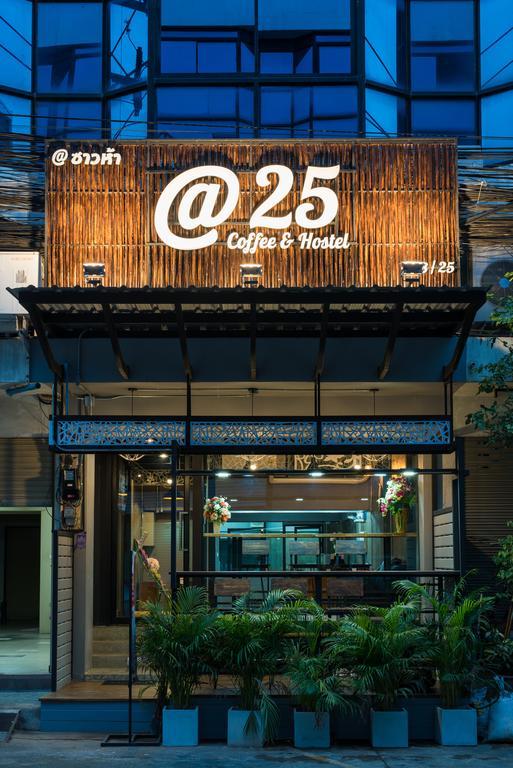 At 25 Hostel Chiang Mai Exterior foto